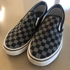 Vans slip on shoe, big kid size 5 (EU 36.5); black and grey checker